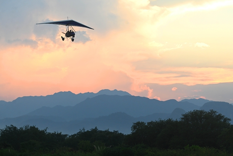 “人文”与“经济”辉映共生CQ9电子平台双节相遇！(图4)