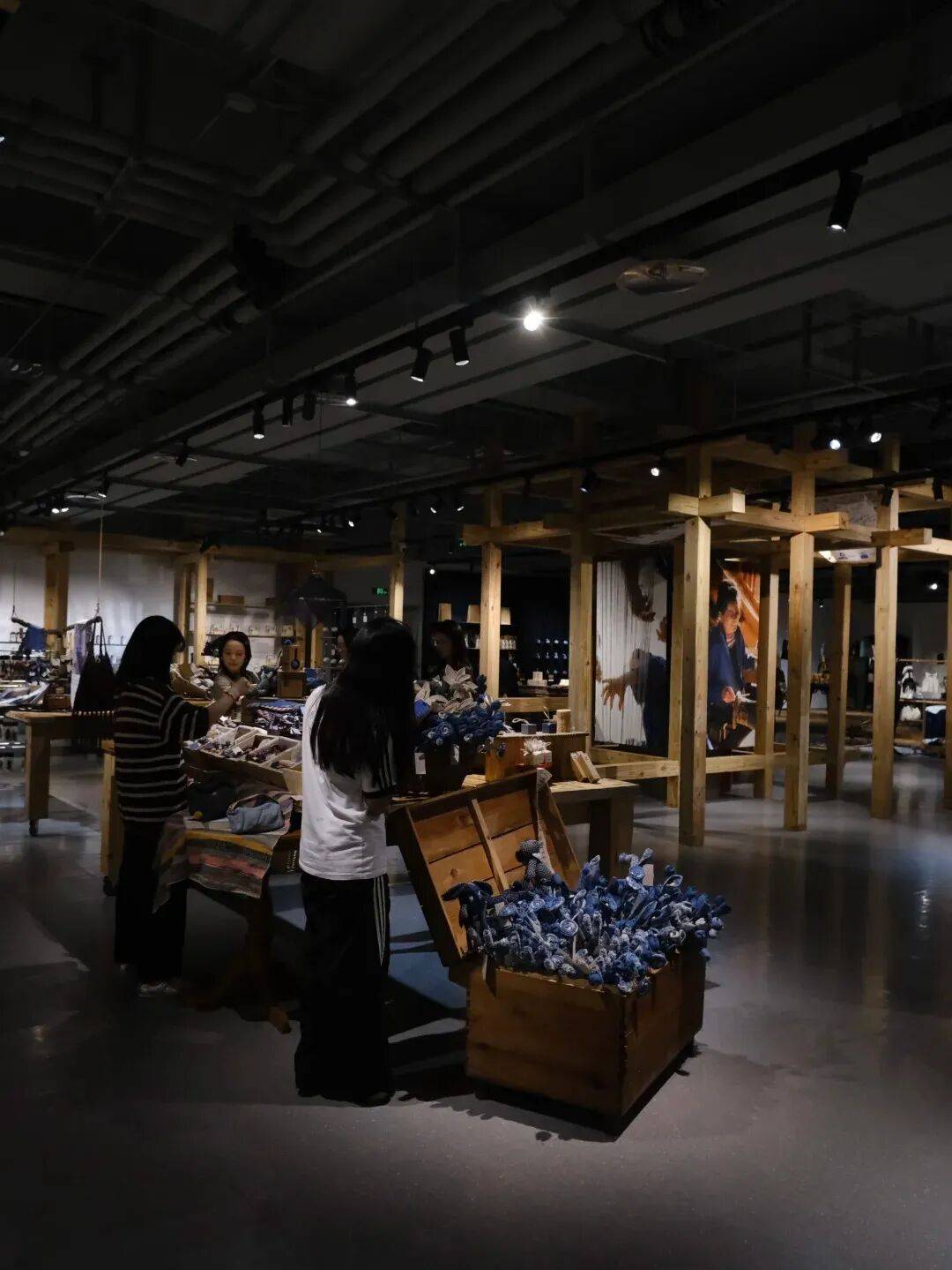 牌的新生意手作走进了城市里CQ9传奇电子7大民艺品(图19)